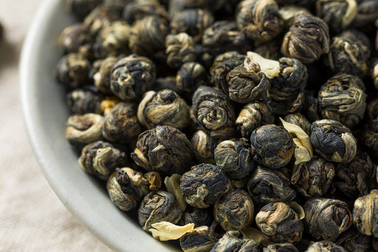 Oolong-Tee: Die perfekte Balance zwischen Grün und Schwarz